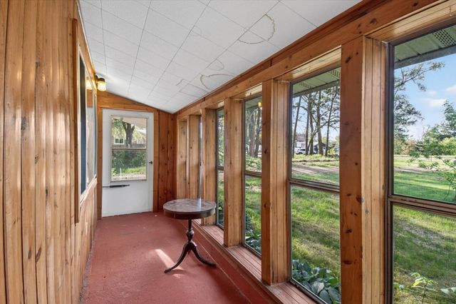 11148 E Howard City Edmore Road, Riverdale, MI 48877