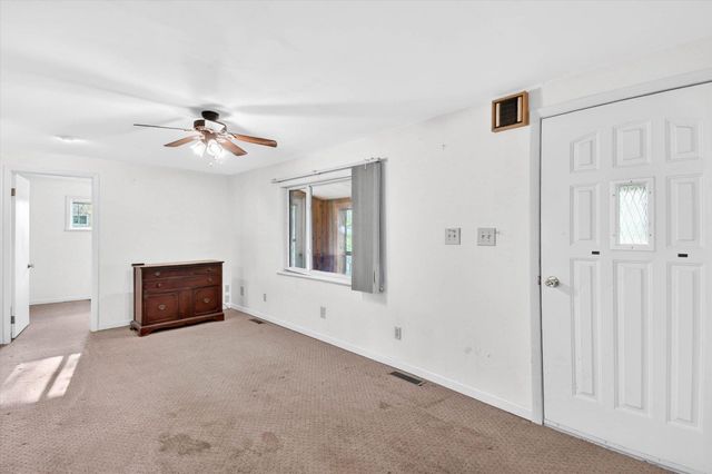 11148 E Howard City Edmore Road, Riverdale, MI 48877