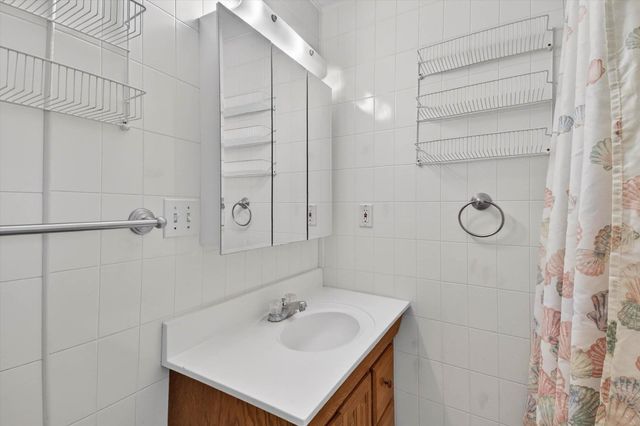 11148 E Howard City Edmore Road, Riverdale, MI 48877