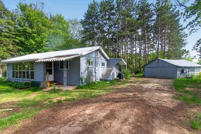 11148 E Howard City Edmore Road, Riverdale, MI 48877