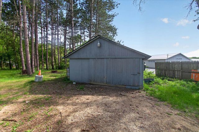 11148 E Howard City Edmore Road, Riverdale, MI 48877