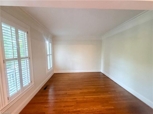 3800 Crosstimbers Drive, Greensboro, NC 27410