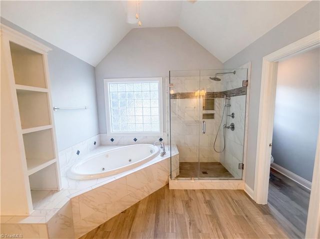 3800 Crosstimbers Drive, Greensboro, NC 27410