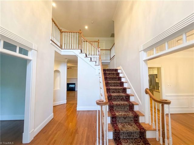 3800 Crosstimbers Drive, Greensboro, NC 27410