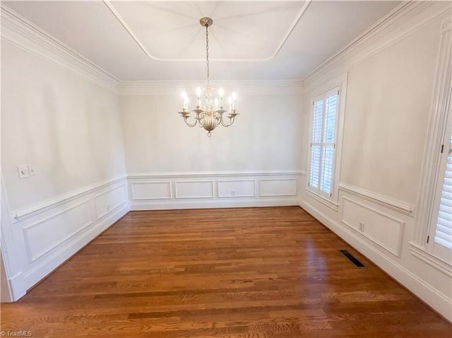 3800 Crosstimbers Drive, Greensboro, NC 27410