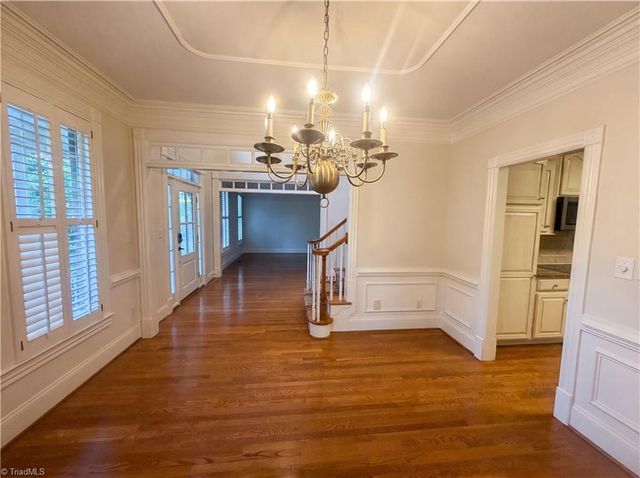 3800 Crosstimbers Drive, Greensboro, NC 27410