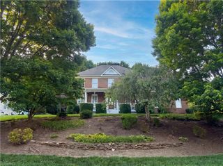 3800 Crosstimbers Drive, Greensboro, NC 27410