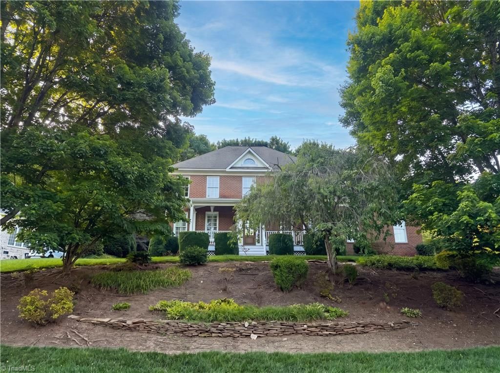 3800 Crosstimbers Drive, Greensboro, NC 27410