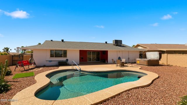 9801 N 101ST Avenue, Sun City, AZ 85351