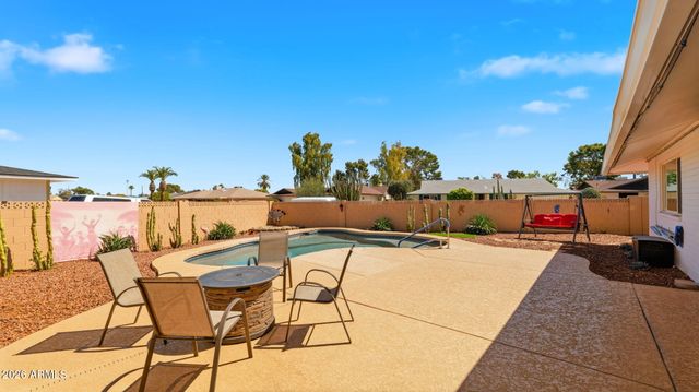 9801 N 101ST Avenue, Sun City, AZ 85351