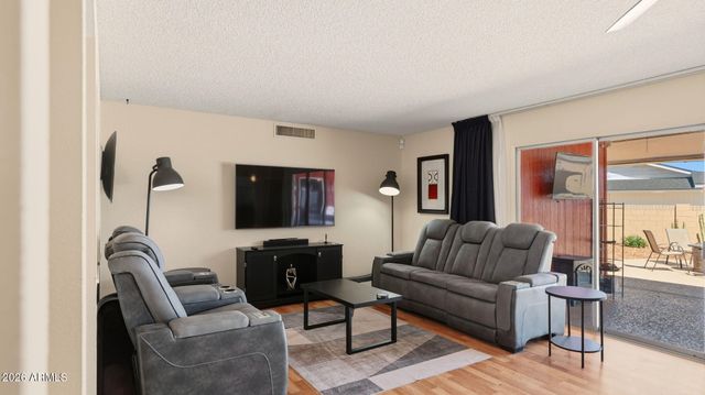 9801 N 101ST Avenue, Sun City, AZ 85351