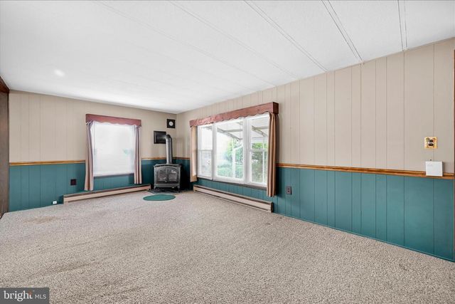 29 CAROL ANN DR, Lebanon, PA 17046