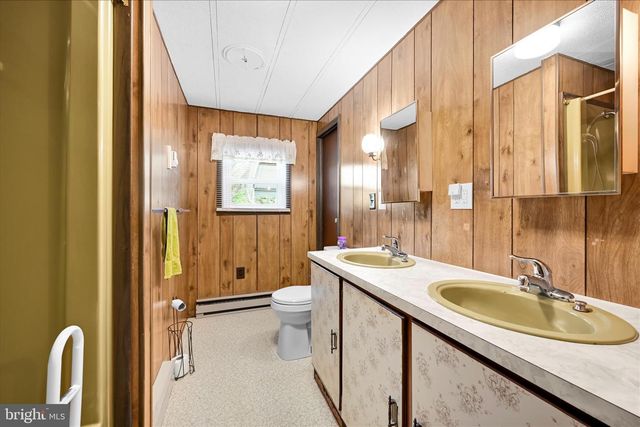 29 CAROL ANN DR, Lebanon, PA 17046