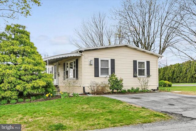 29 CAROL ANN DR, Lebanon, PA 17046