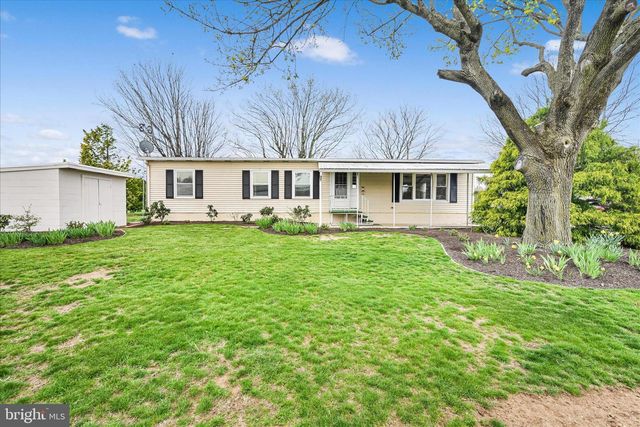 29 CAROL ANN DR, Lebanon, PA 17046