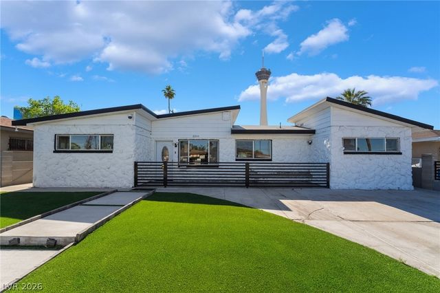 2200 Santa Ynez Drive, Las Vegas, NV 89104