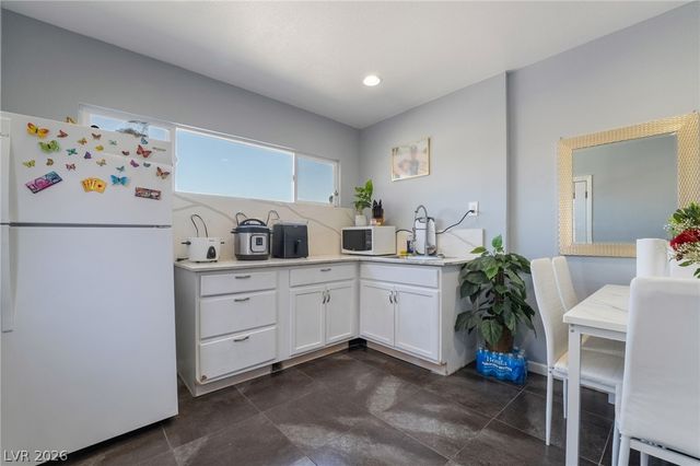 2200 Santa Ynez Drive, Las Vegas, NV 89104