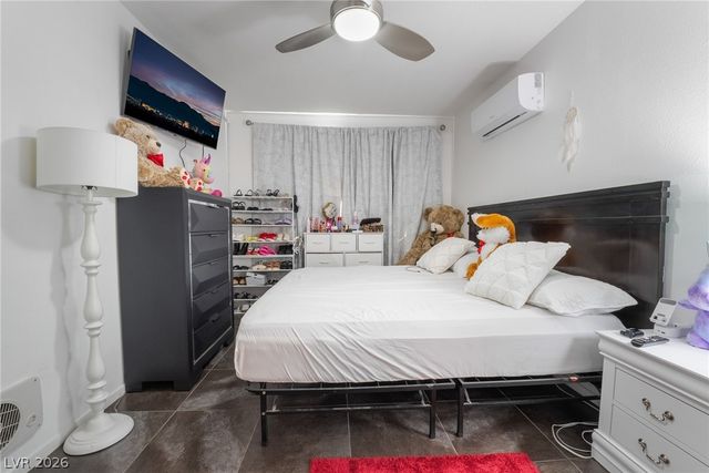 2200 Santa Ynez Drive, Las Vegas, NV 89104