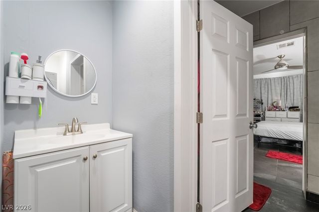 2200 Santa Ynez Drive, Las Vegas, NV 89104