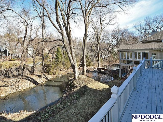 11342 Pine Street, Omaha, NE 68144