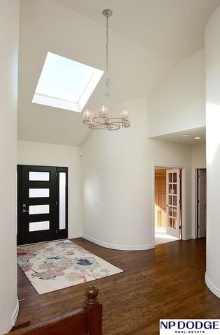 11342 Pine Street, Omaha, NE 68144