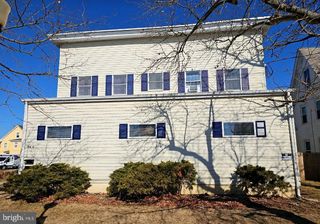 10 BROAD ST E #2, Millville, NJ 08332