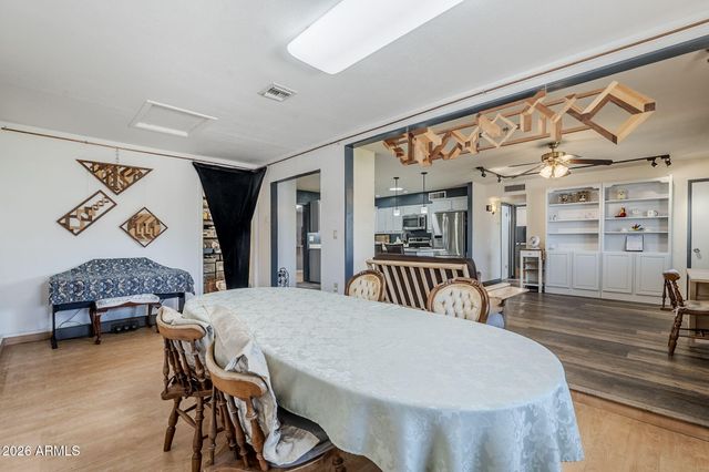 1022 W Apollo Avenue, Tempe, AZ 85283