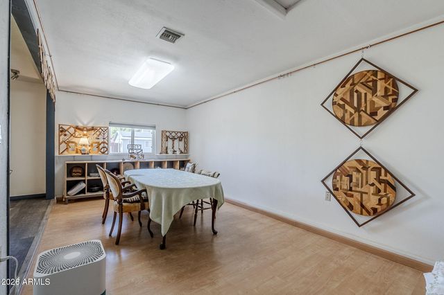 1022 W Apollo Avenue, Tempe, AZ 85283