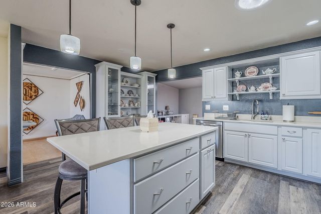 1022 W Apollo Avenue, Tempe, AZ 85283
