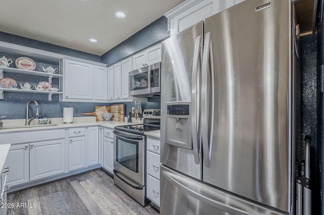 1022 W Apollo Avenue, Tempe, AZ 85283