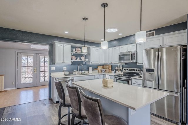 1022 W Apollo Avenue, Tempe, AZ 85283