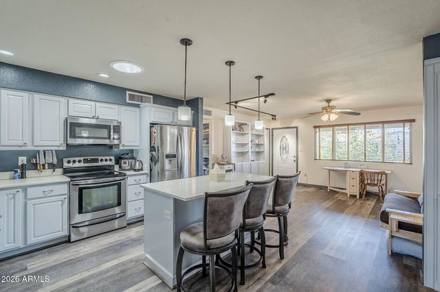 1022 W Apollo Avenue, Tempe, AZ 85283