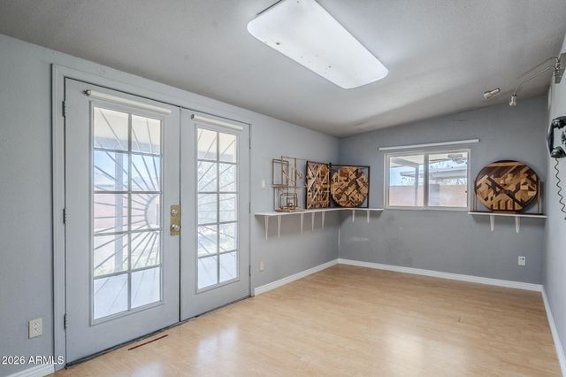 1022 W Apollo Avenue, Tempe, AZ 85283