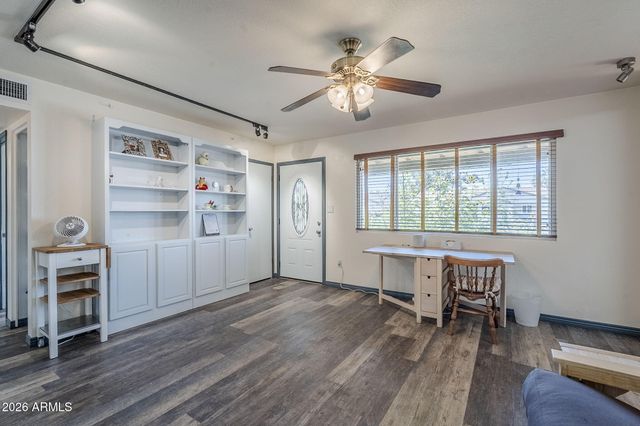 1022 W Apollo Avenue, Tempe, AZ 85283