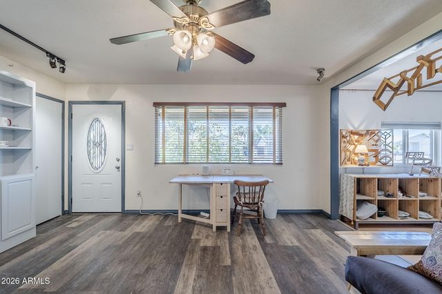 1022 W Apollo Avenue, Tempe, AZ 85283