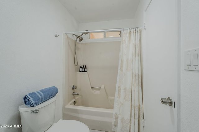 1022 W Apollo Avenue, Tempe, AZ 85283
