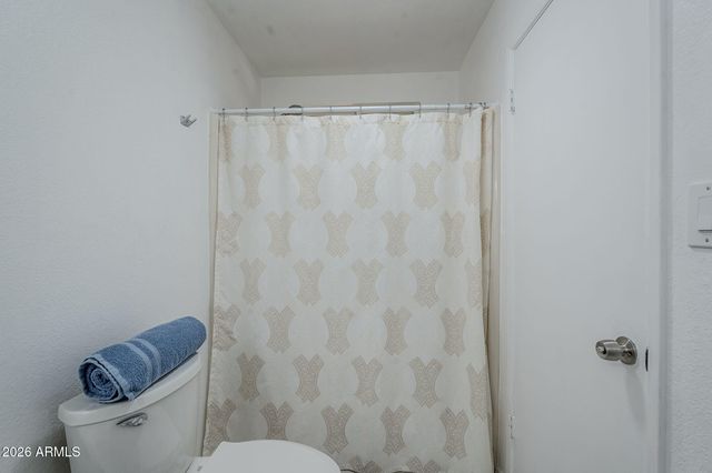 1022 W Apollo Avenue, Tempe, AZ 85283