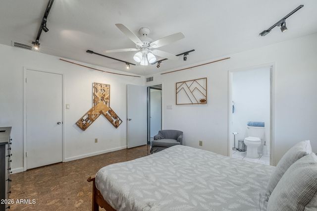 1022 W Apollo Avenue, Tempe, AZ 85283