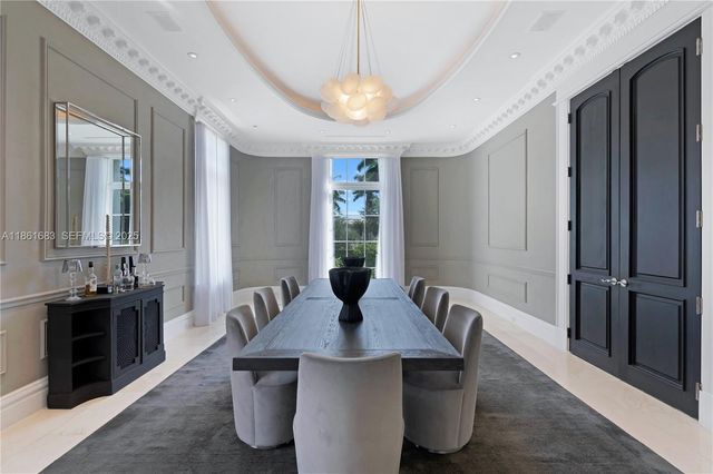 26 Tahiti Beach Island Road, Coral Gables, FL 33143