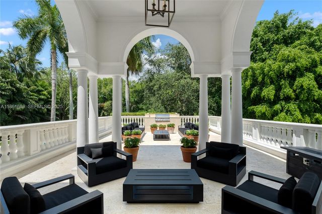 26 Tahiti Beach Island Road, Coral Gables, FL 33143