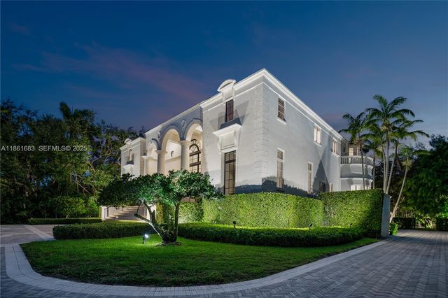 26 Tahiti Beach Island Road, Coral Gables, FL 33143