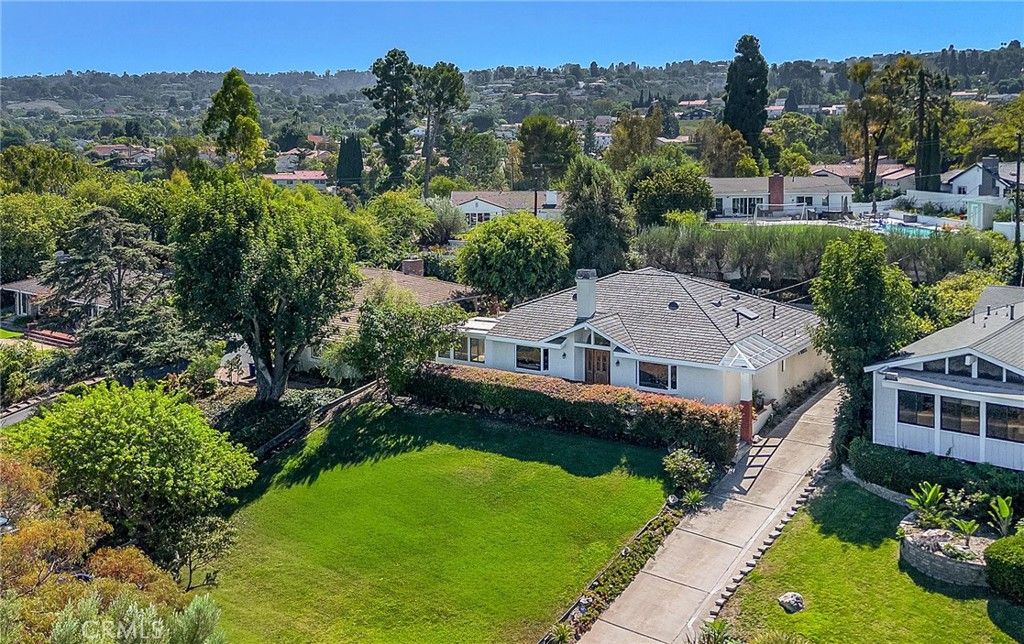 10 Palos Verdes Lane, Palos Verdes Peninsula, CA 90274 — exterior