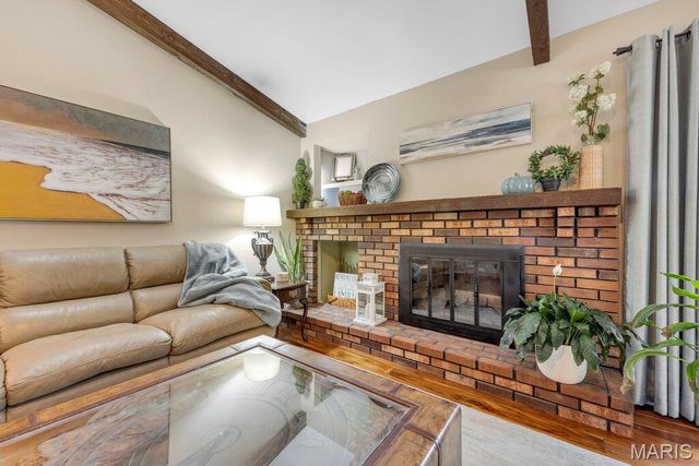 10 Lake Port Court, St Peters, MO 63376
