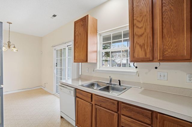 133 Lake Jogassee Drive, Summerville, SC 29485