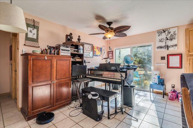 904 Conway DR, San Marcos, TX 78666