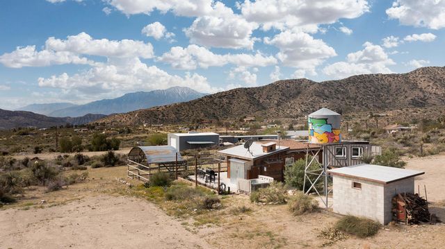 9223 N Star Trail, Morongo Valley, CA 92256