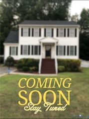 12136 Warfield Estates Dr, Chester, VA 23831