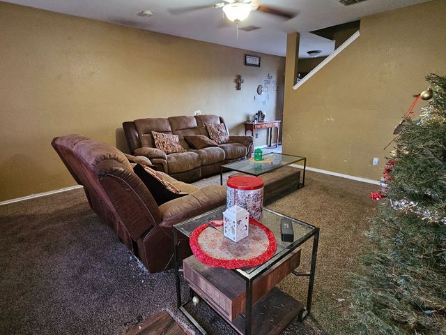 237 Crescent Ridge Drive, Fort Worth, TX 76140