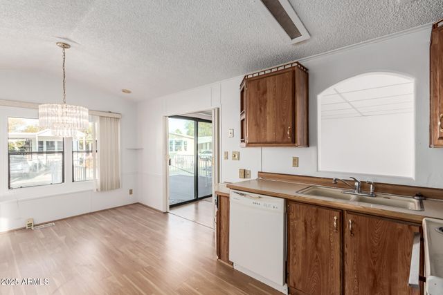 17200 W BELL Road 517, Surprise, AZ 85374