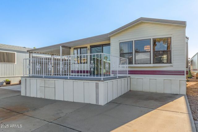 17200 W BELL Road 517, Surprise, AZ 85374